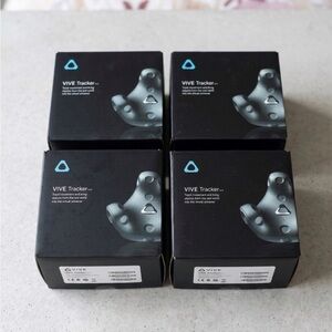 Bundle of 4 HTV Vive Tracker 3.0